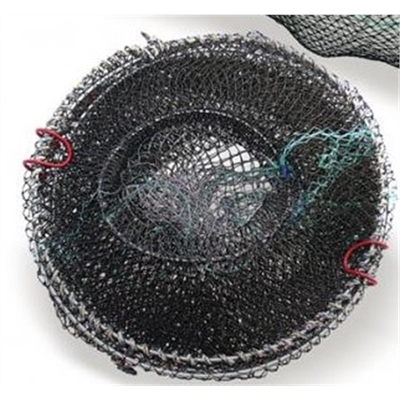 nassa da pesca rotonda richiudibile a due trabocchi chiusa